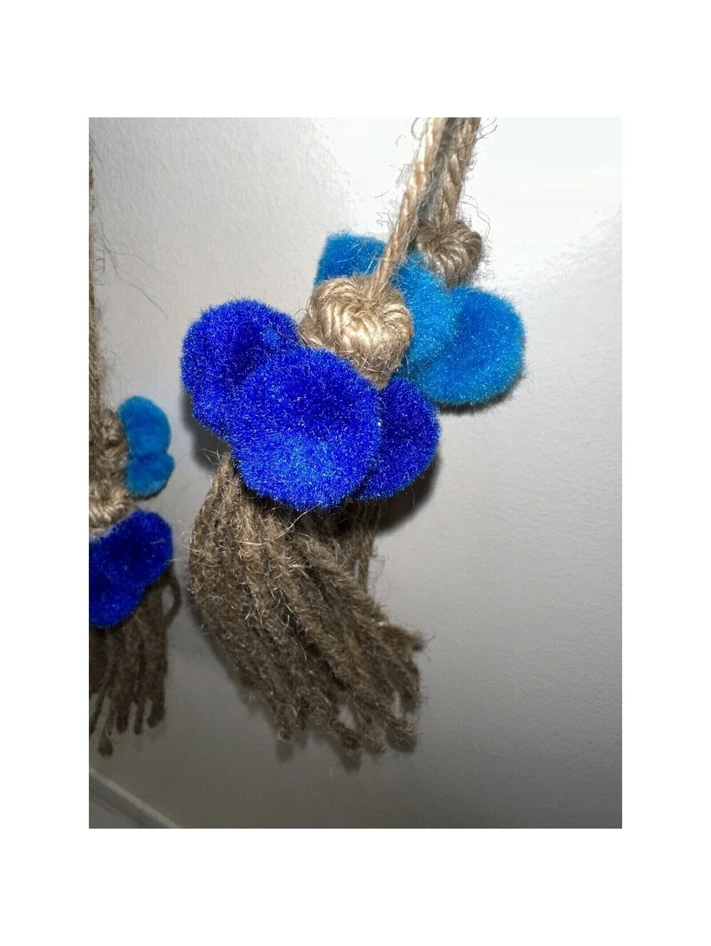 N/A handmade tassel
